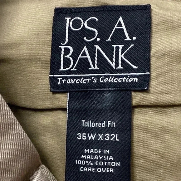 NWT JOS.A.BANK TRAVELERS COLLECTION MENS TAN PLEATED FRONT KHACKI PANTS … - Picture 14 of 14